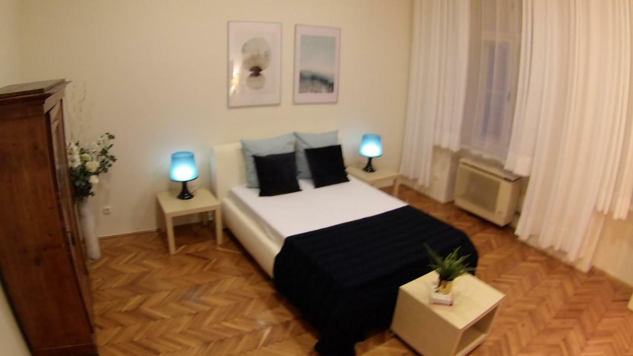 Opera Dream Apartment Budapest Kültér fotó